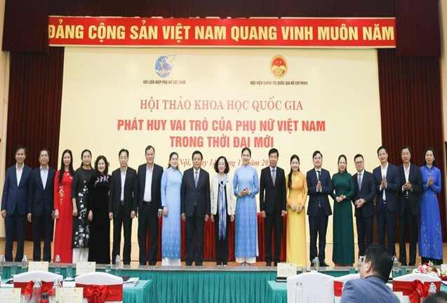 Thường trực Ban Bí thư Trương Thị Mai: Cần có các chính sách để hỗ trợ phụ nữ, trẻ em có cơ hội tiếp tục phát triển, đồng hành cùng đất nước và thời đại