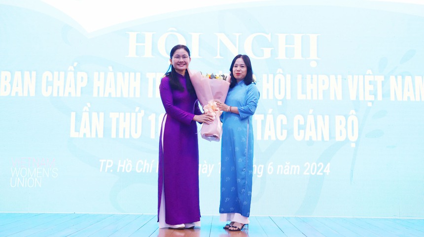 Bế mạc Hội nghị lần thứ 10 Ban Chấp hành TƯ Hội LHPN Việt Nam khóa XIII- Ảnh 3.