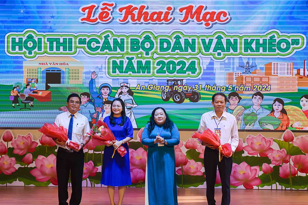 Hấp dẫn Hội thi “Cán bộ dân vận khéo” năm 2024