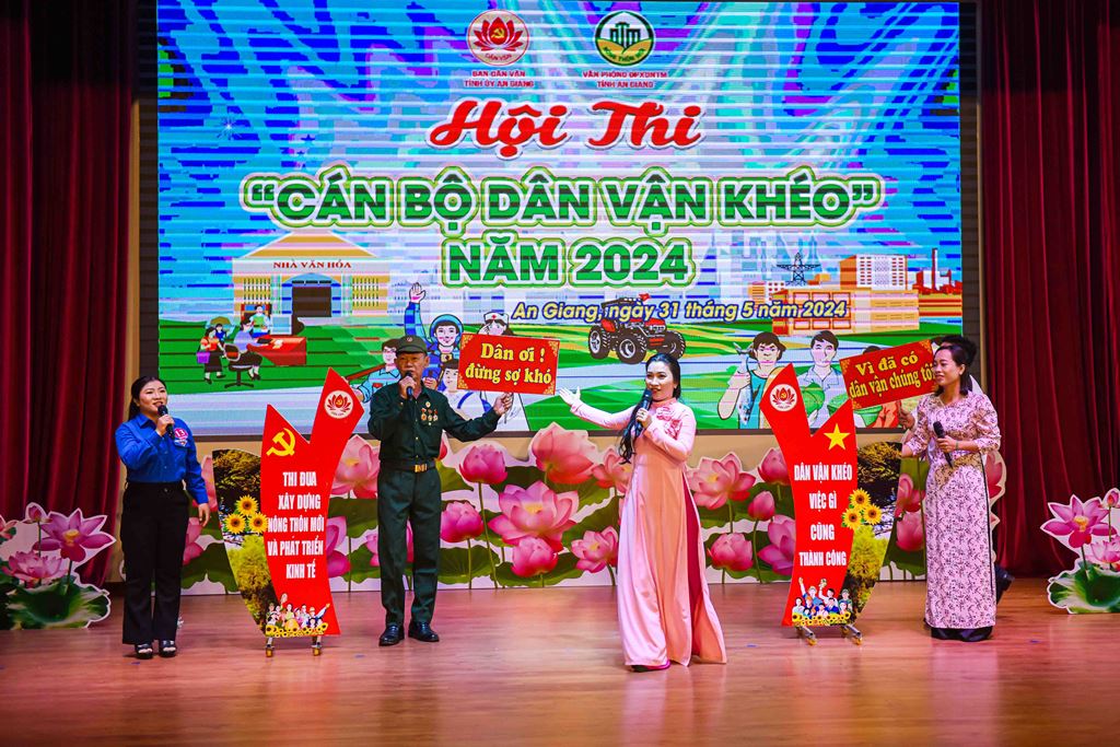 Hấp dẫn Hội thi “Cán bộ dân vận khéo” năm 2024