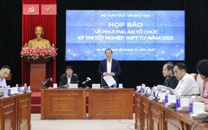 Thi tốt nghiệp THPT từ 2025: Có được thi nhiều hơn 2 môn lựa chọn, bao giờ có đề thi minh họa?