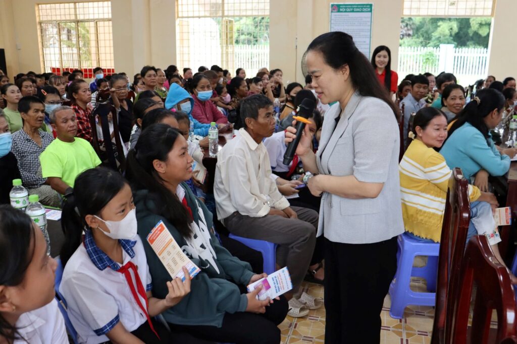 Phối hợp triển khai sự kiện truyền thông về phòng, chống bạo lực gia đình  cho vùng đồng bào dân tộc thiểu số