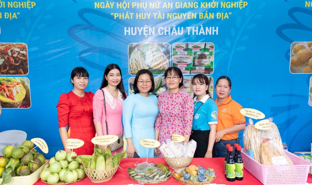 Phụ nữ Châu Thành hỗ trợ nhau phát triển kinh tế