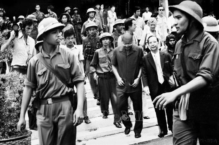 Cùng xem lại hình ảnh lịch sử của cuộc Tổng tiến công và nổi dậy mùa xuân 1975 - Ảnh 17.