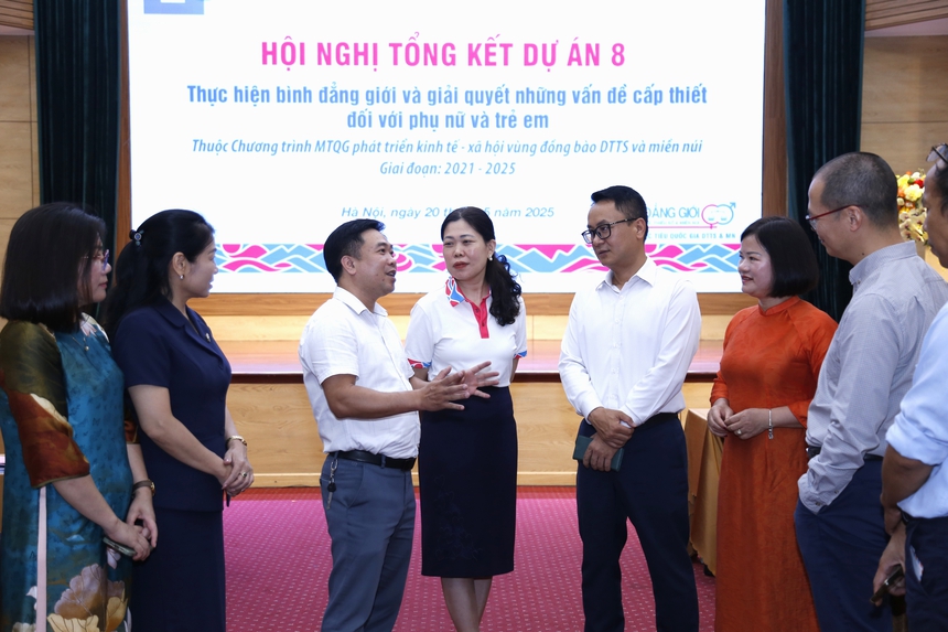 Tiếp tục nghiên cứu, đề xuất các chính sách để thúc đẩy bình đẳng giới trong quá trình thực hiện Dự án 8- Ảnh 4.